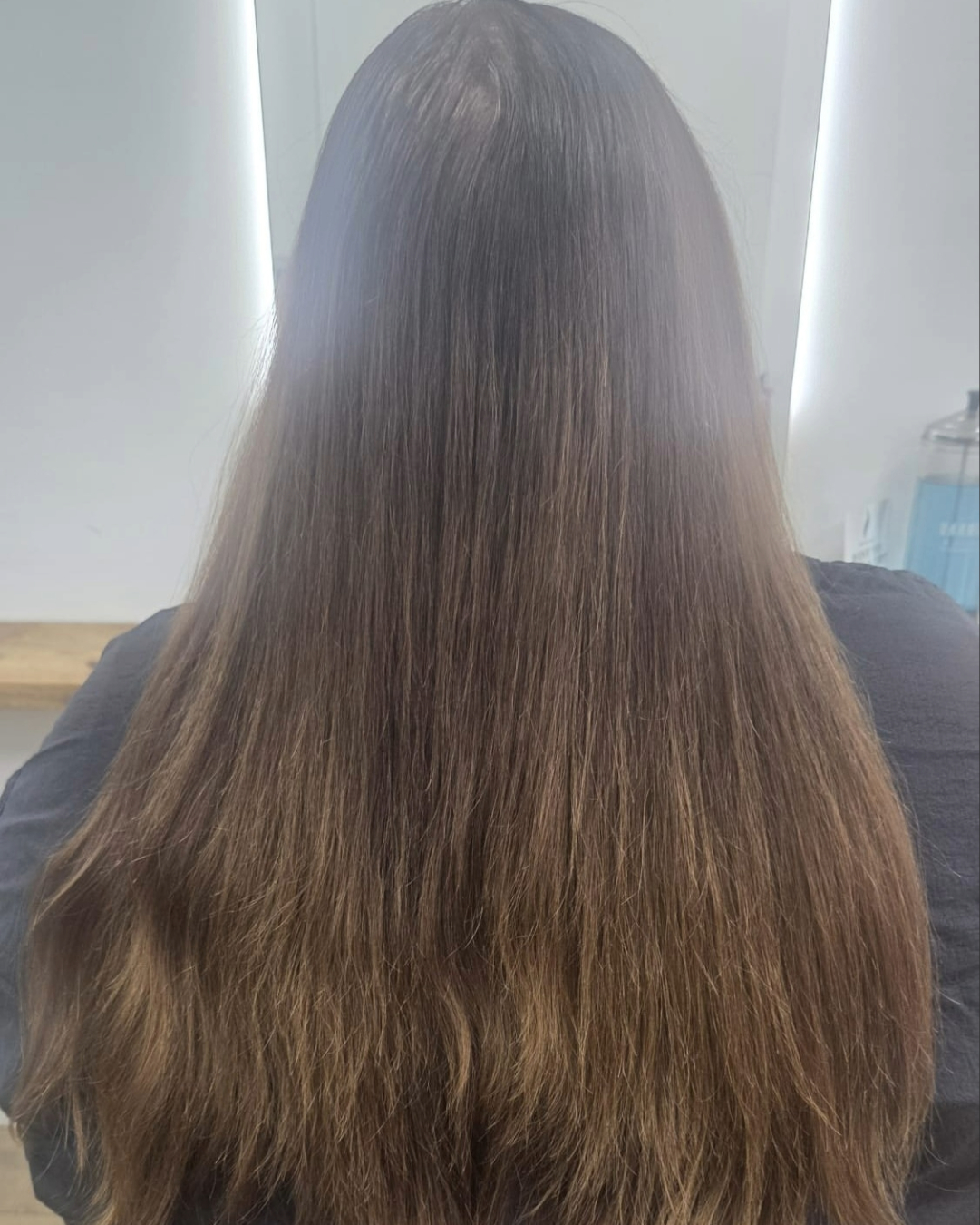 before image of brown hair before being professionally coloured at affinity for hair salon in taunton before image of brown hair before being professionally coloured at affinity for hair salon in taunton